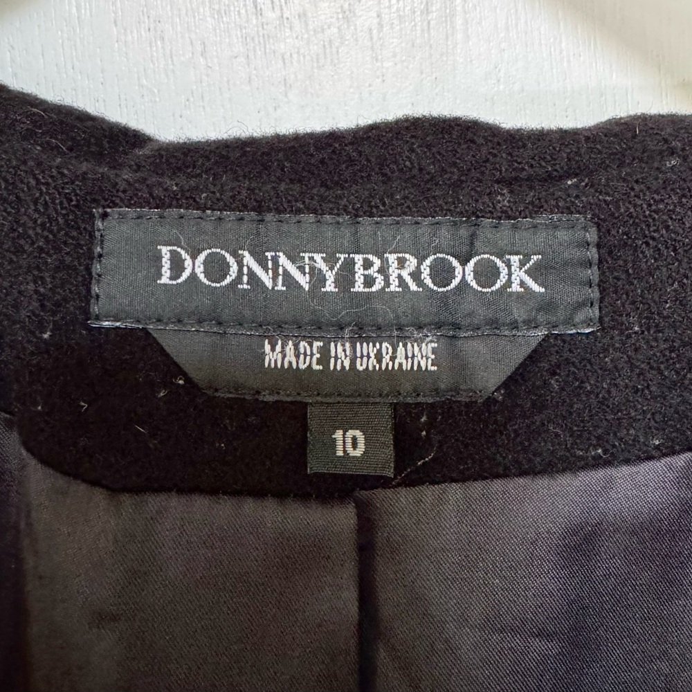 Wool coat - Picture 5 of 12